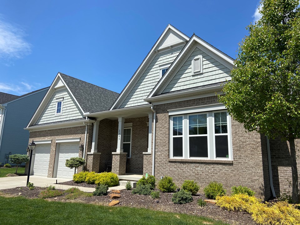2565 Voyager Circle 
